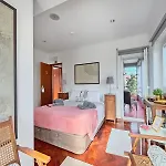 Villacerta Rooms Estoril (Adults Only)